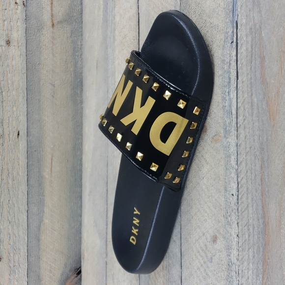 DKNY Logo Band Slides Sandals Black Gold NEW - Picture 2 of 8